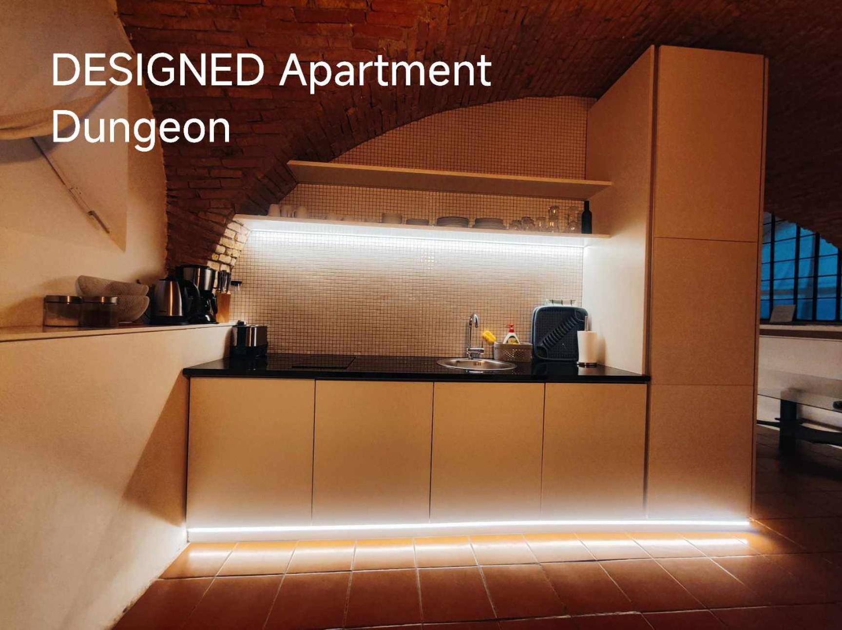 Dungeon Apartment 류블랴나 외부 사진