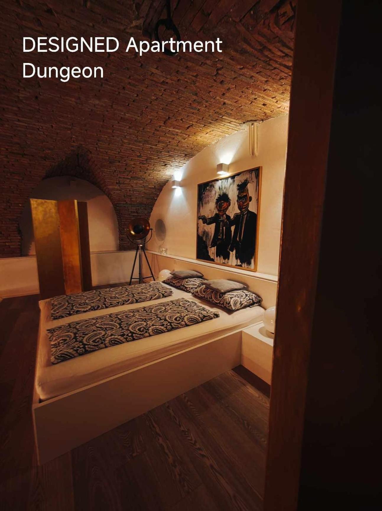 Dungeon Apartment 류블랴나 외부 사진